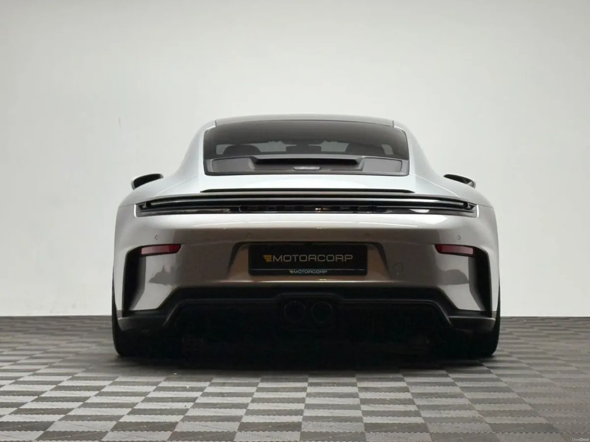 Porsche 911 GT3 TOURING 4.0 500HP PDK - Image 6