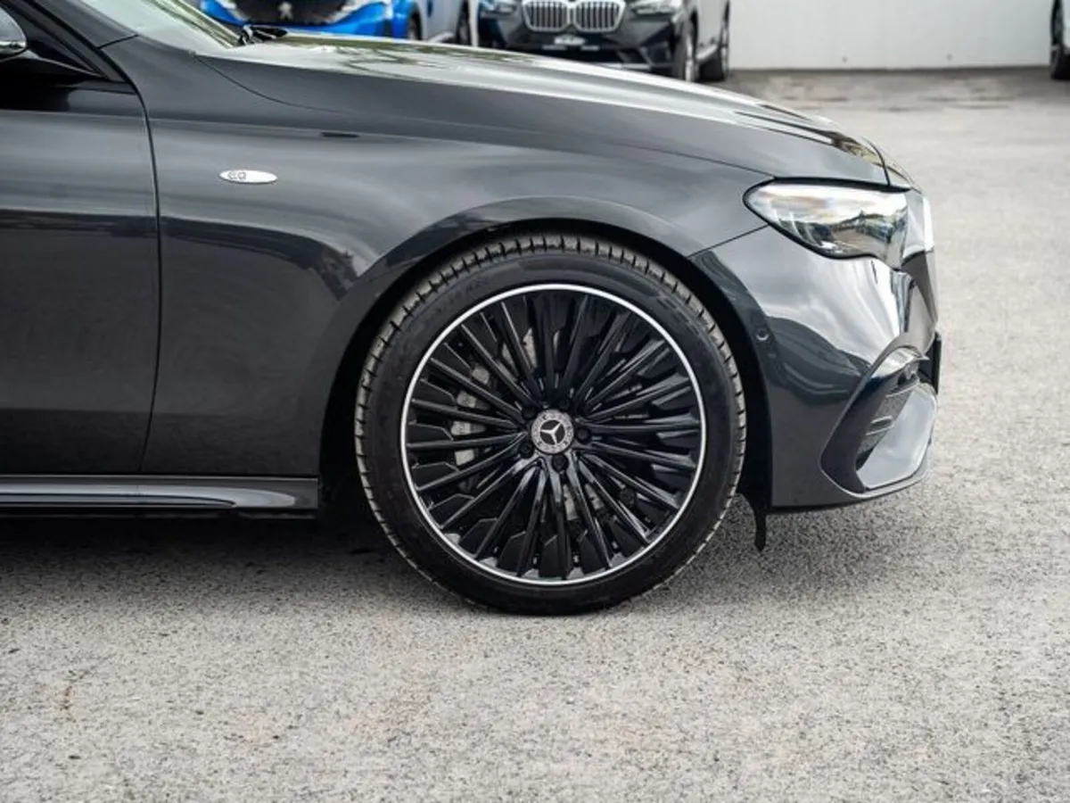 Mercedes-Benz E-Class E 300 E URBAN EDITION - Image 6