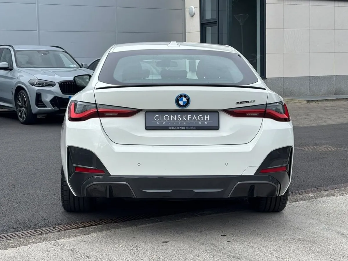 BMW i4 EDRIVE35 M SPORT + PRO PACK - Image 6