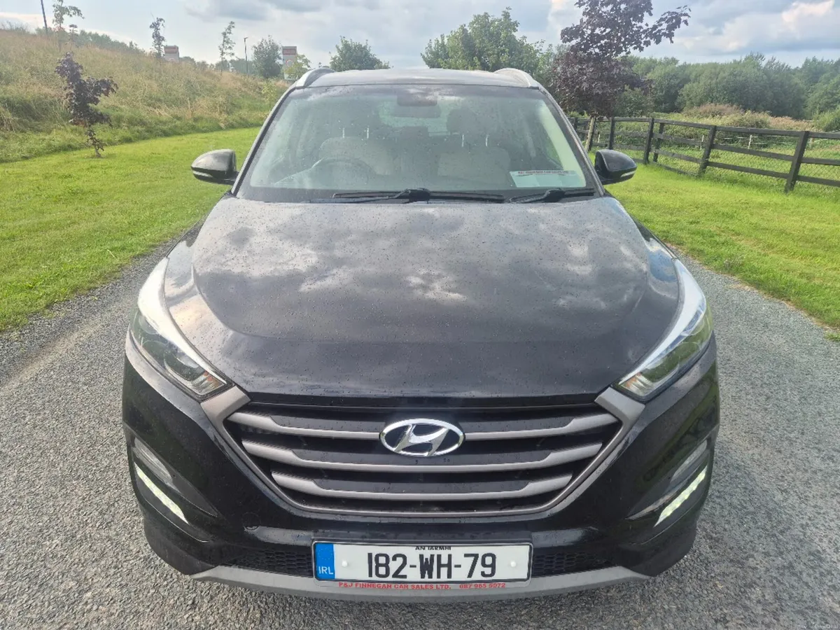 2018 (182) Hyundai Tucson IX35 EXECUTIVE SE 5DR - Image 2