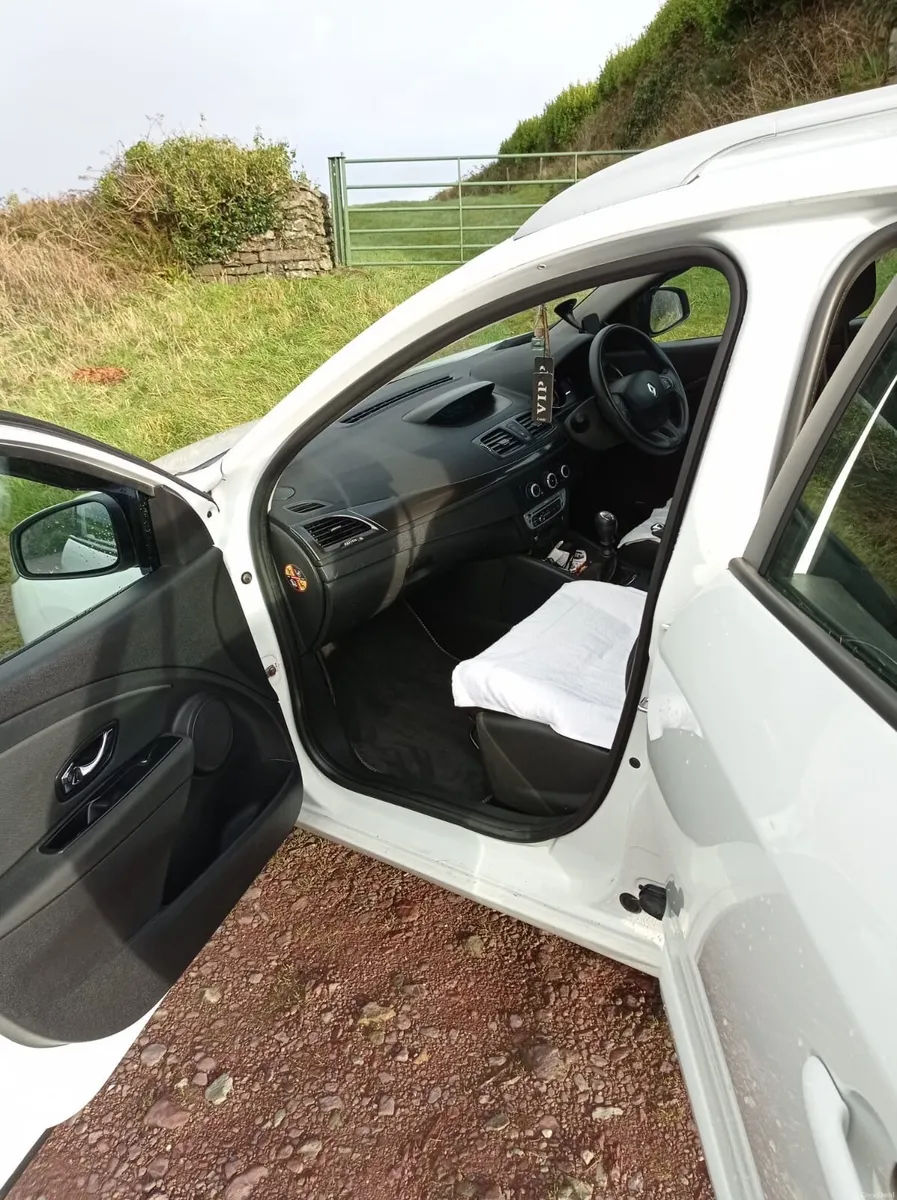 Renault Megane 2015 - Image 4