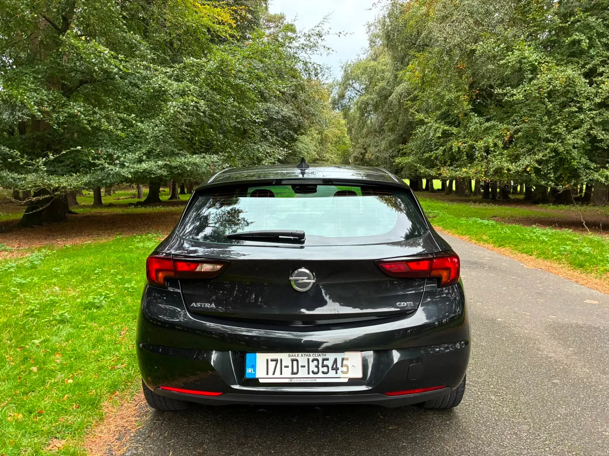 Opel Astra 2017 SRI Diesel Lovely Car - Image 6