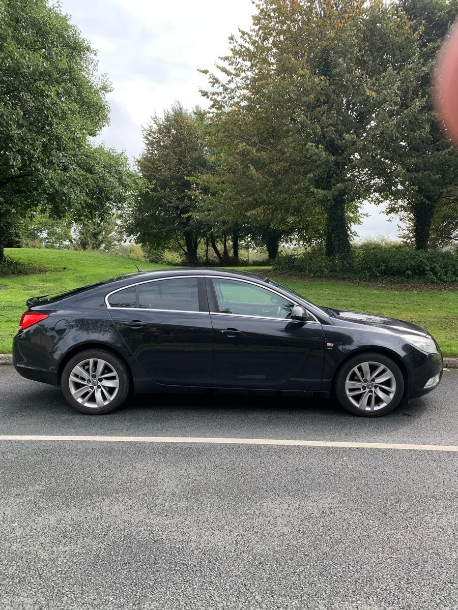 Vauxhall insignia - Image 1