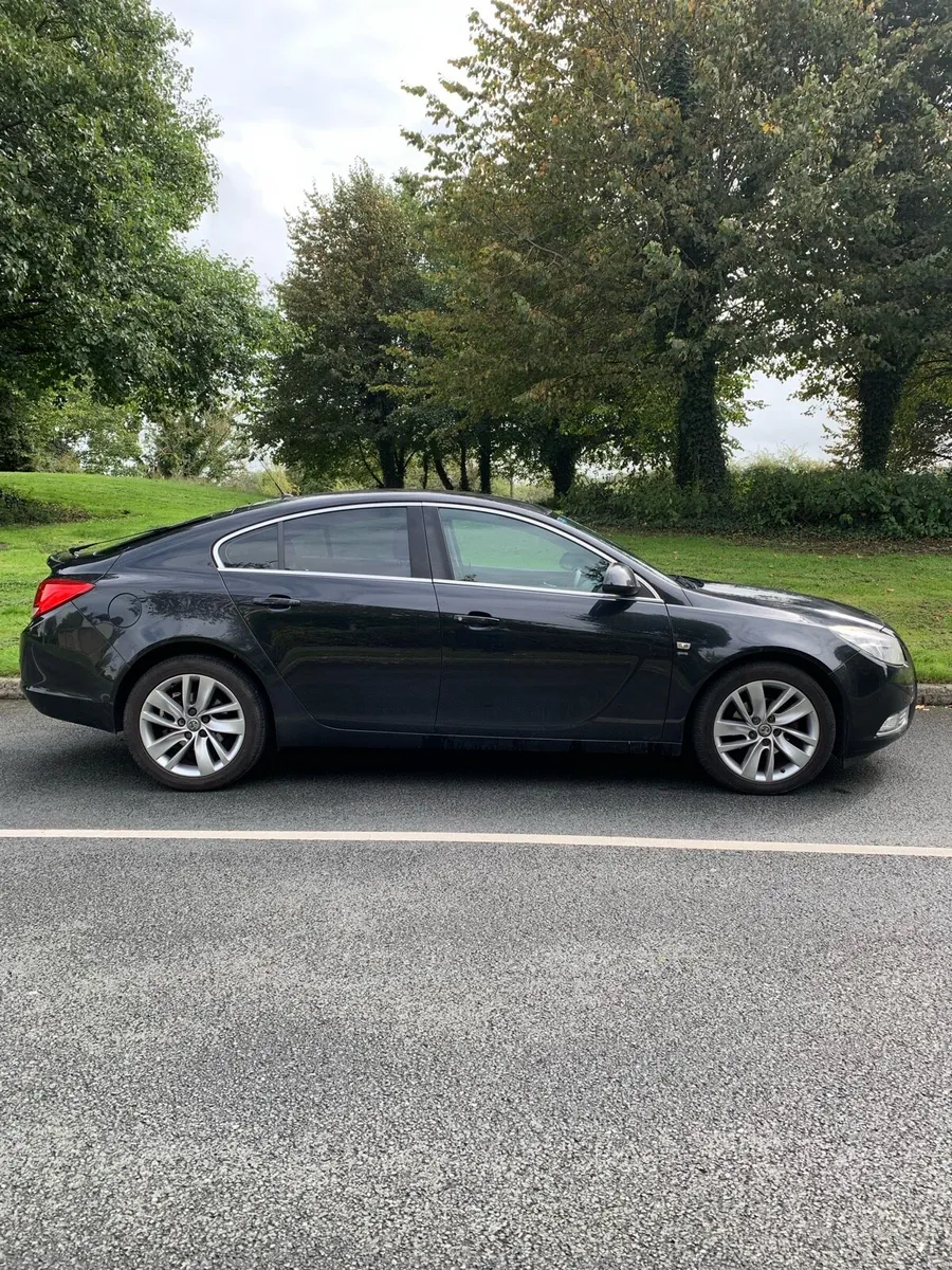 Vauxhall insignia - Image 2