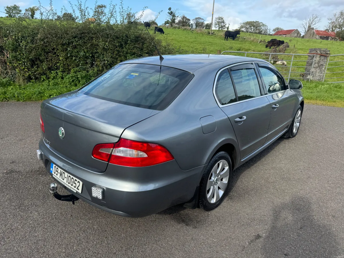 2009 Skoda Superb IRISH REG. - Image 3