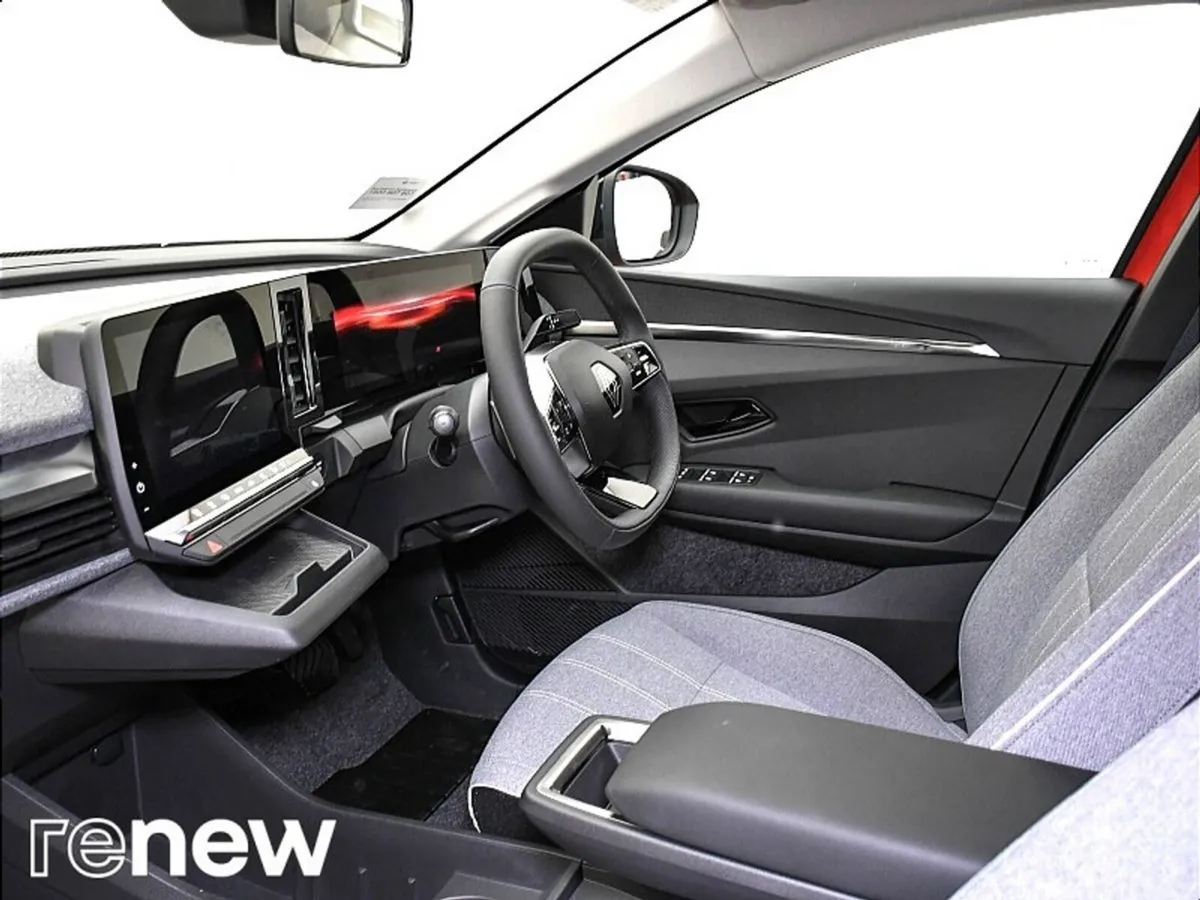 Renault Megane E-Tech Equilibre EV40 130hp 2 Tone - Image 5