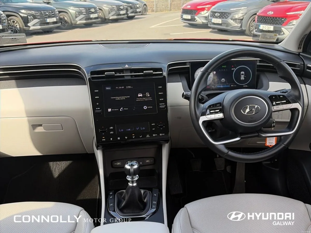 Hyundai Tucson 2WD Executive - Image 4