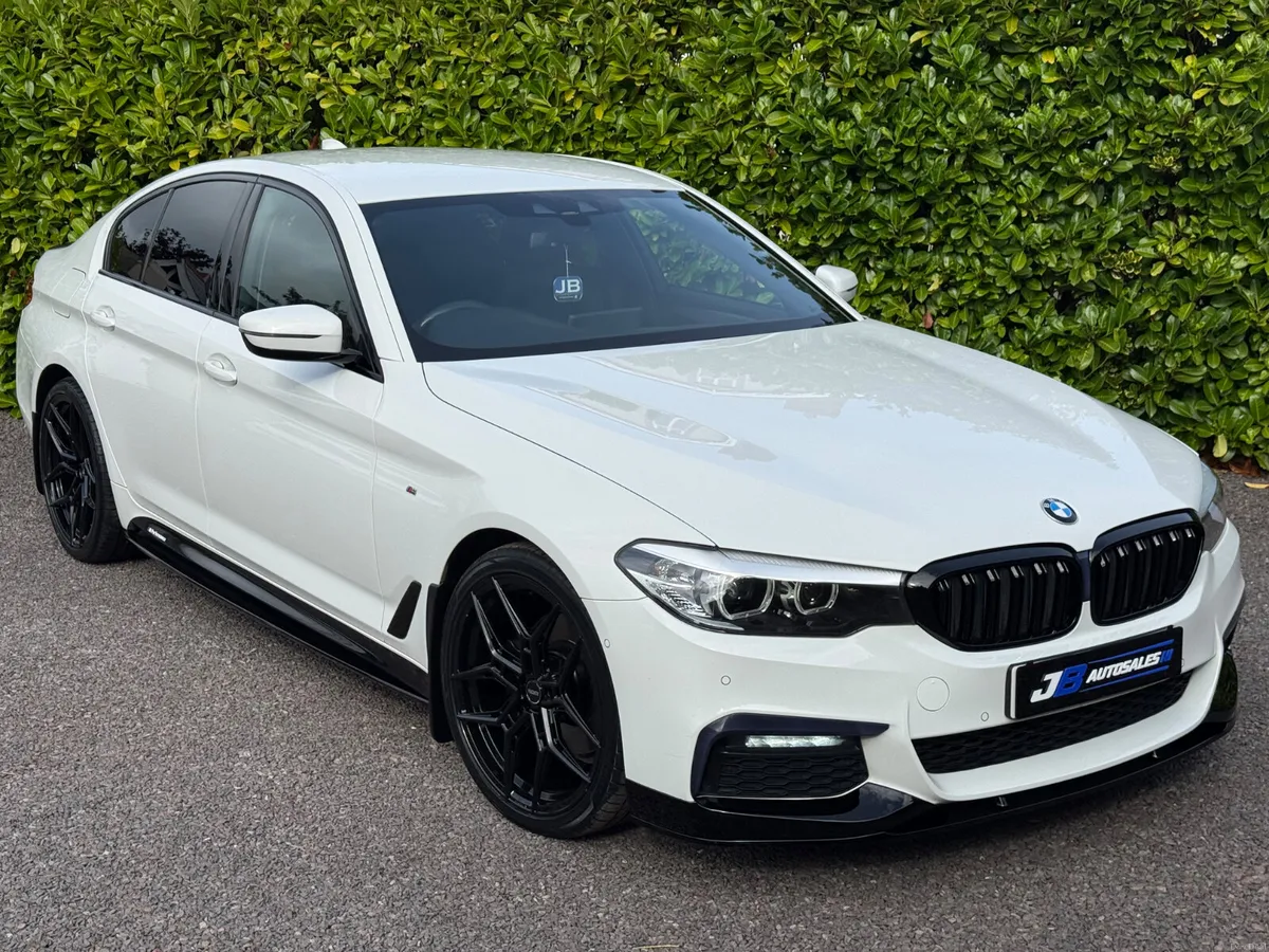 BMW G30 520D 2019 M-Sport **LOW MILES** - Image 5