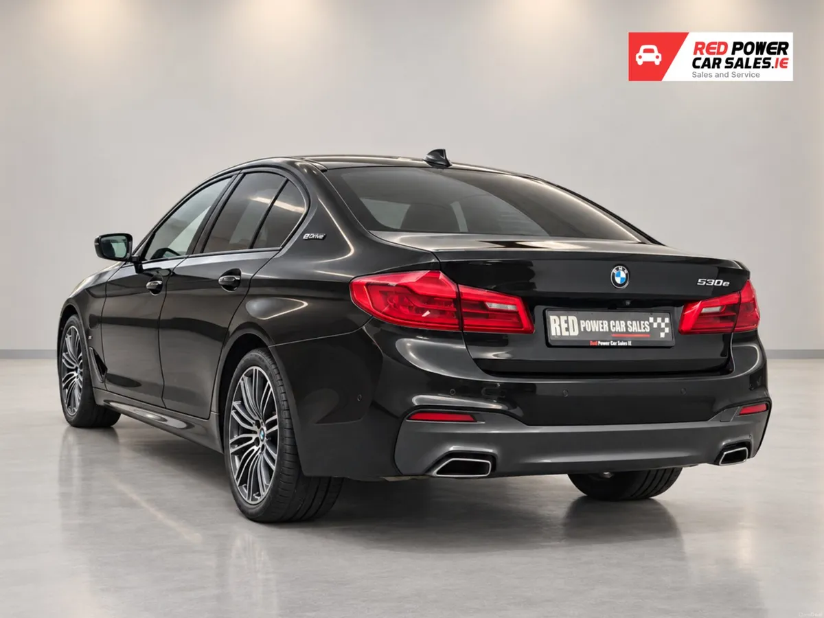 2018 BMW 530E E Drive PHEV //Low km - Image 6