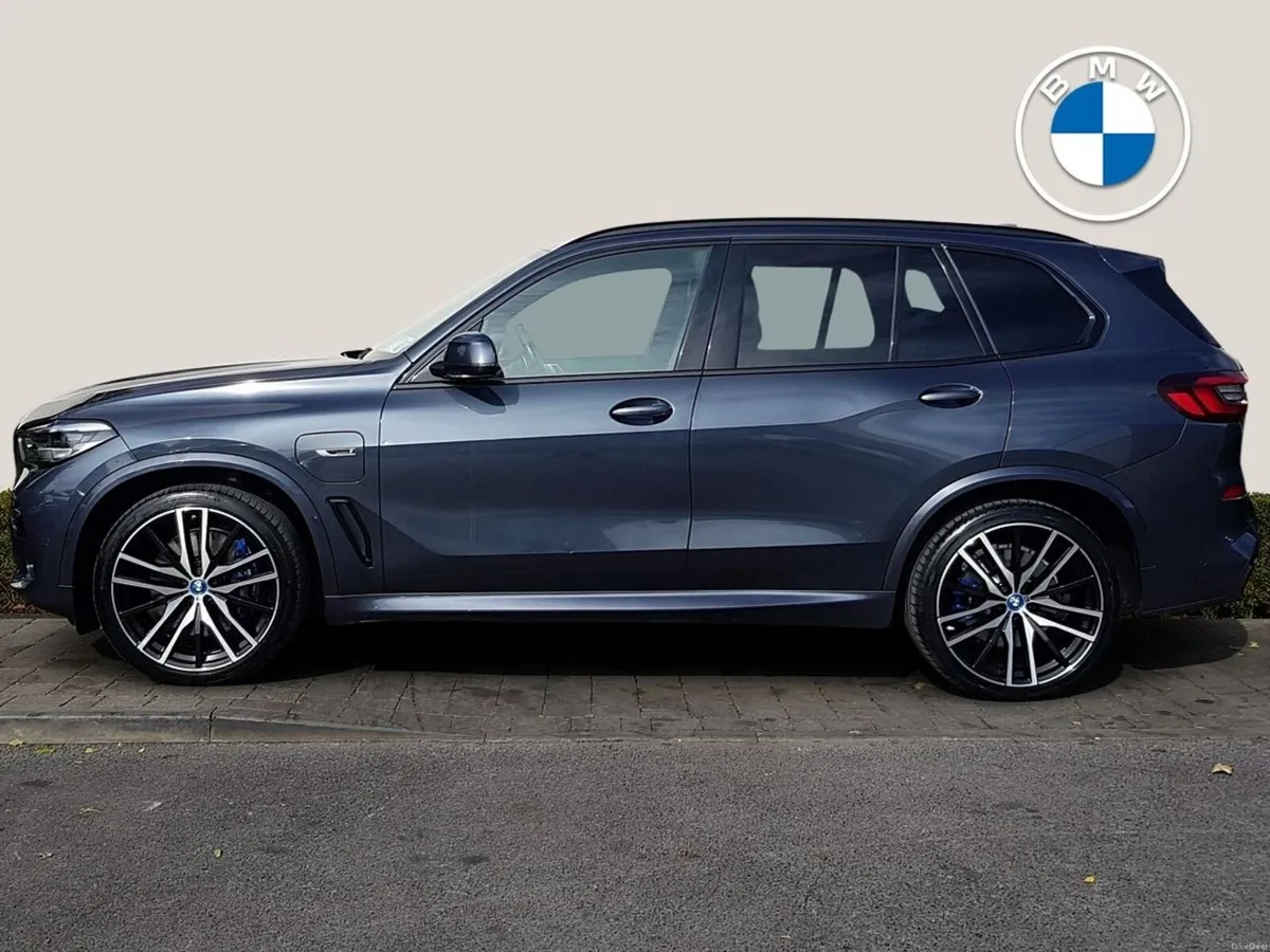 BMW X5 xDrive45e xLine - Image 3