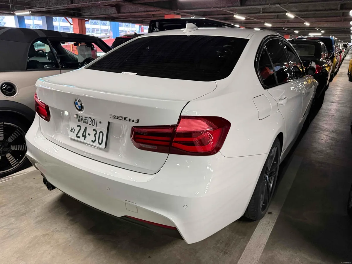 BMW 320D MSPORT SHADOW EDITION AUTO 2017 - Image 2