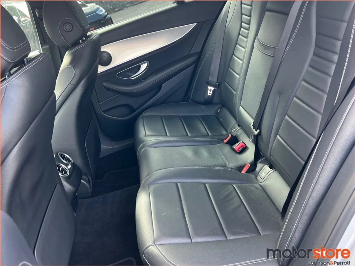 Mercedes-Benz E-Class E 220 D Avantgarde Automatic - Image 5