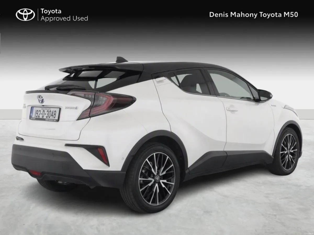 Toyota C-HR HYBRID SOL 4DR AUTO - Image 2