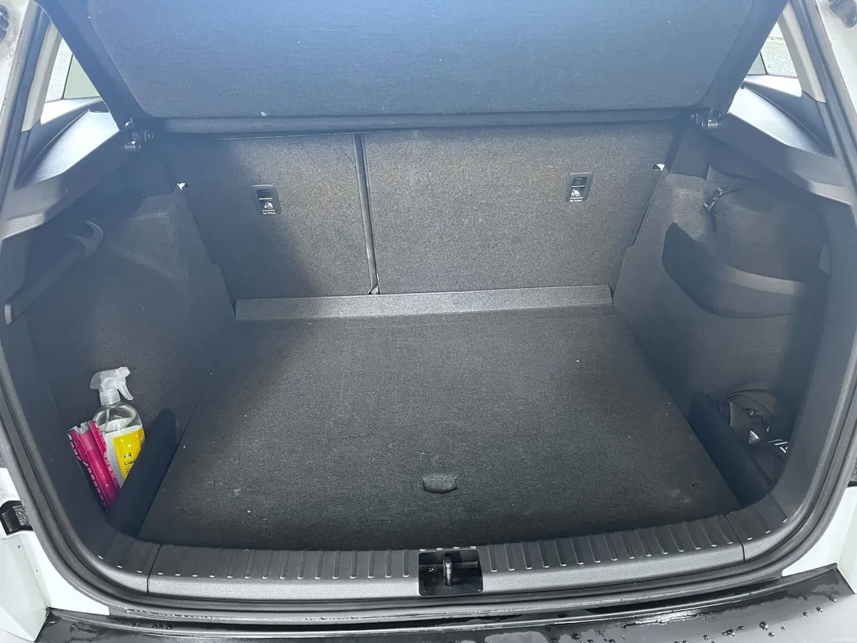 Skoda Karoq 2018 - Image 5