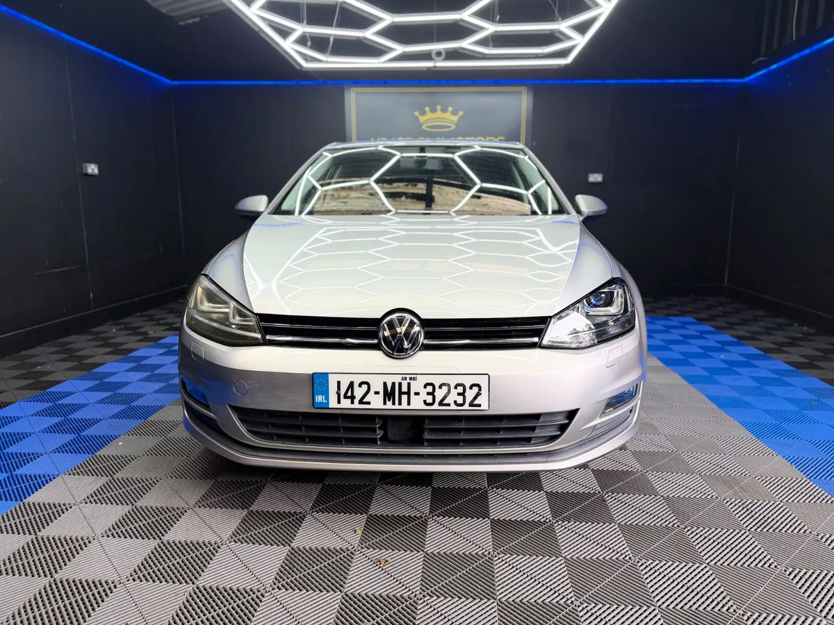 Vw Golf  2014 1.2 petrol,Automatic,LOW KM - Image 4