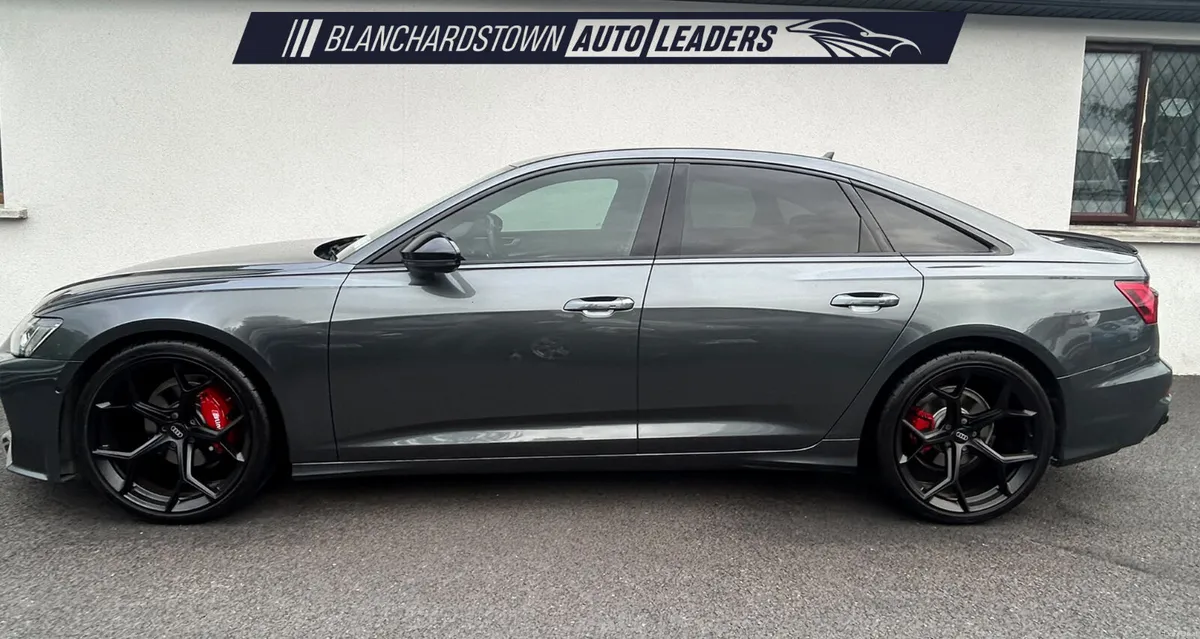 AUDI A6 2.0 TDI BLACK ED. S TRONIC 40 204HP - Image 4