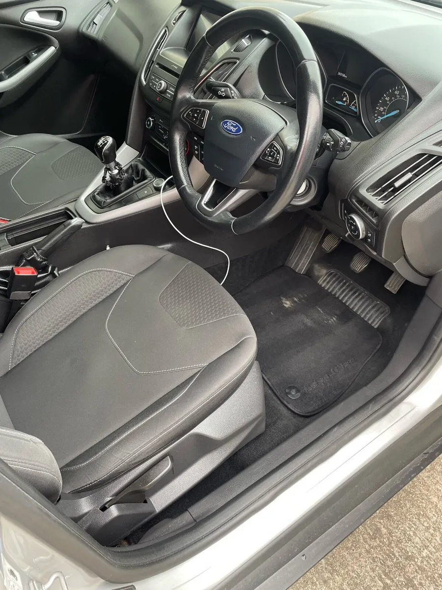 Ford focus 2017 - Image 4