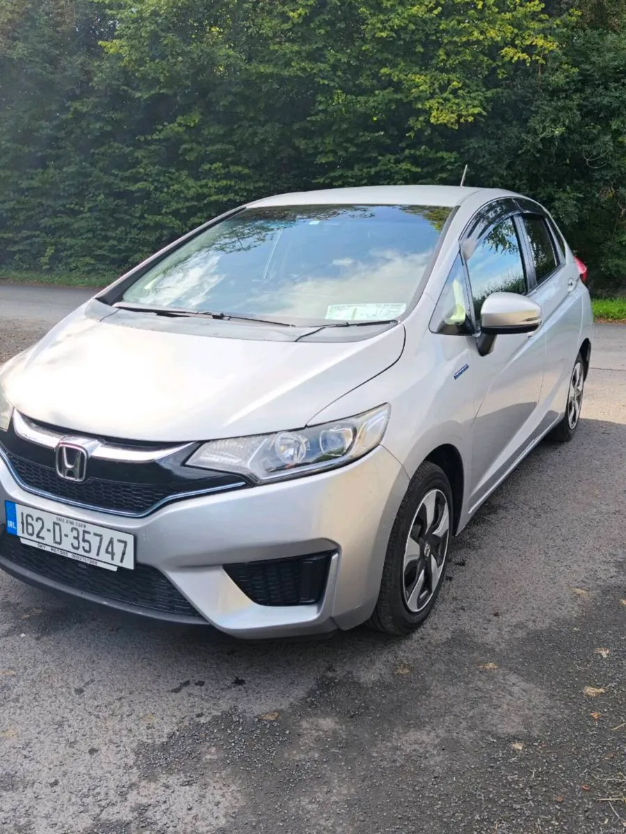 Honda Jazz/Fit Automatic Hybrid  nct 06/28 - Image 3