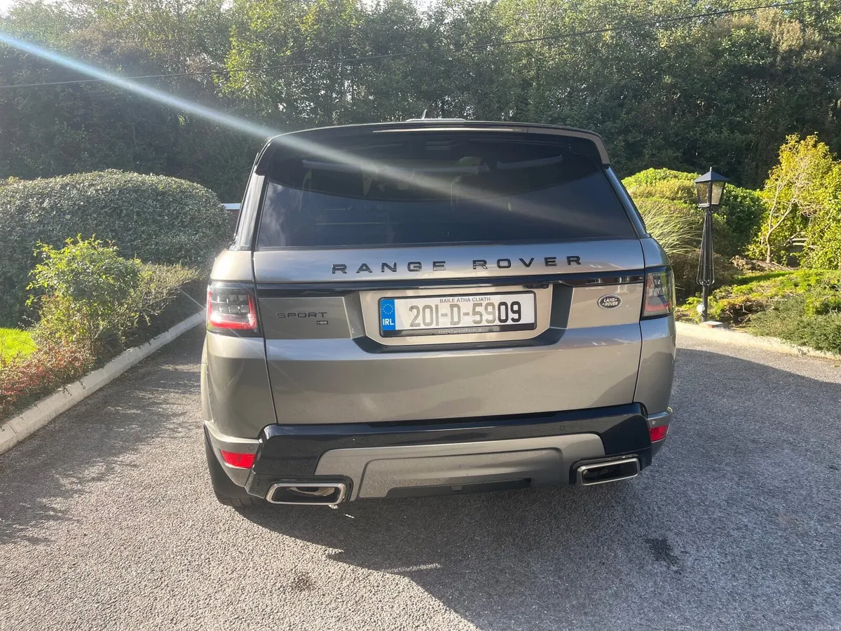 201 Range Rover Sport 3.0D Diesel HSE - Image 4