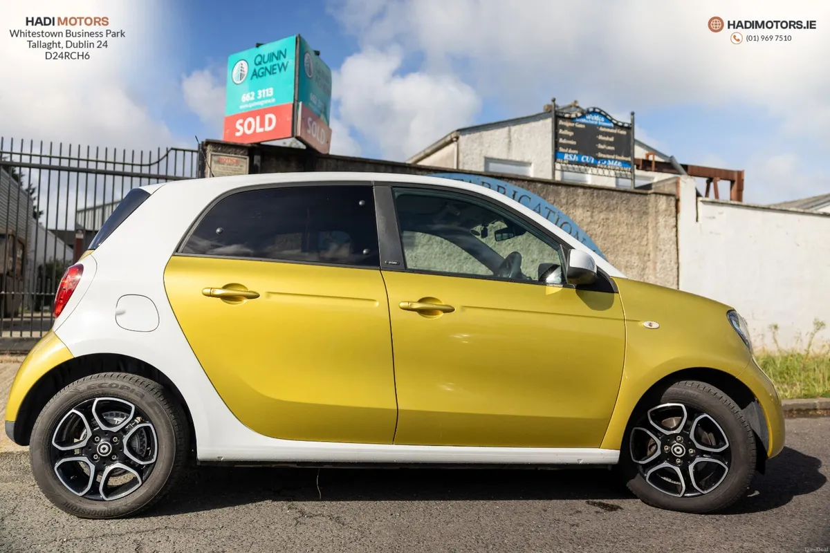 SMART FORFOUR AUTO 2018 WHITE - 4 SEAT CITY CAR - Image 2