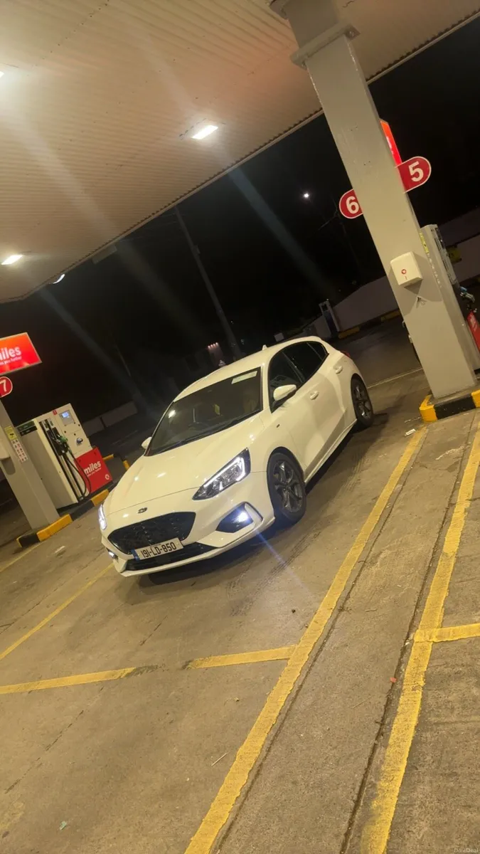 Ford focus - Image 6