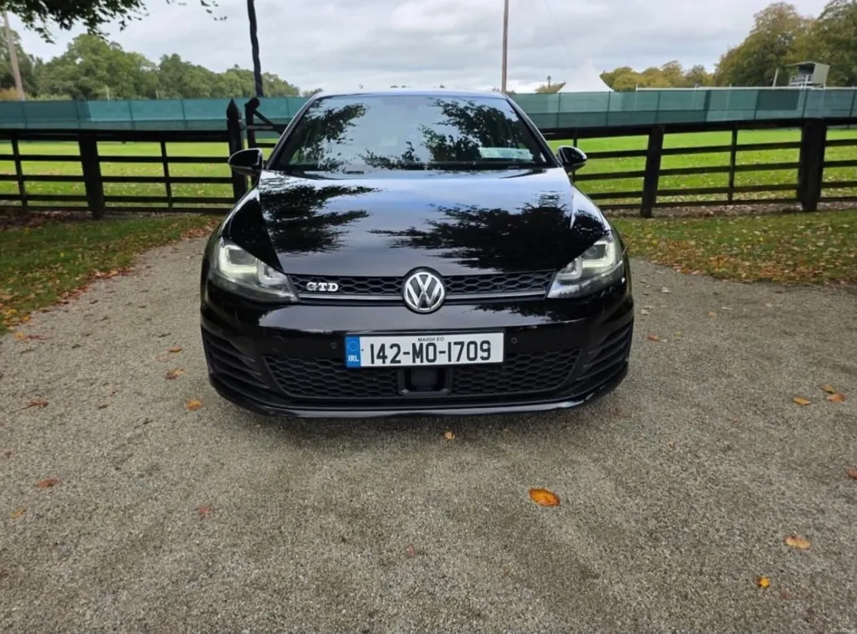 Volkswagen Golf 2014 - Image 2