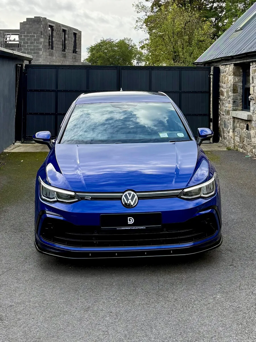2022 VOLKSWAGEN GOLF 2.0 TDI R LINE AUTO - Image 2
