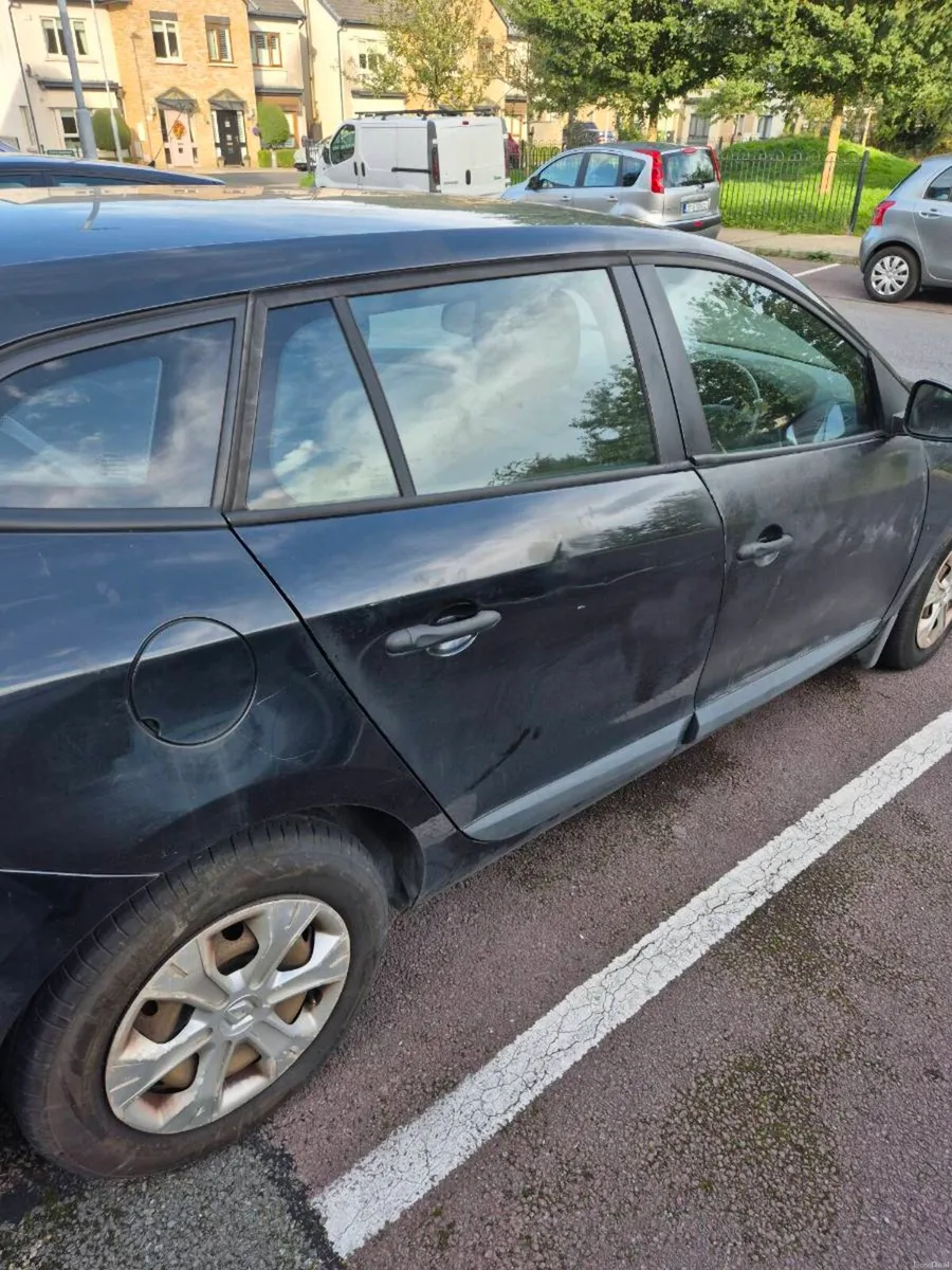 2011 Renault Megane - Image 4