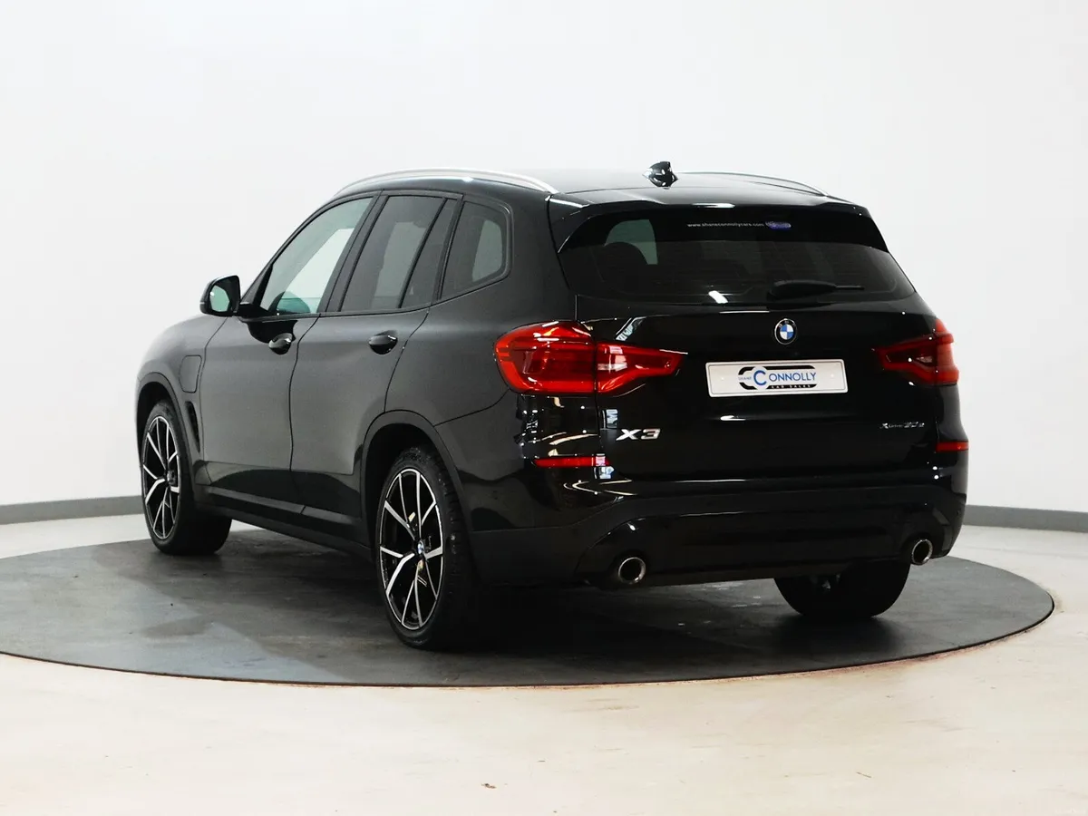 *56* 2021 BMW X3 2.0 xdrive - Image 6