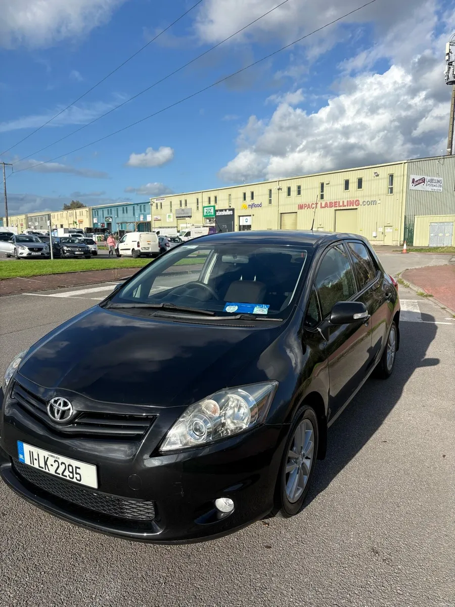 Toyota Auris Sport 2011 1.4 D4D NCT 09/27 - Image 2