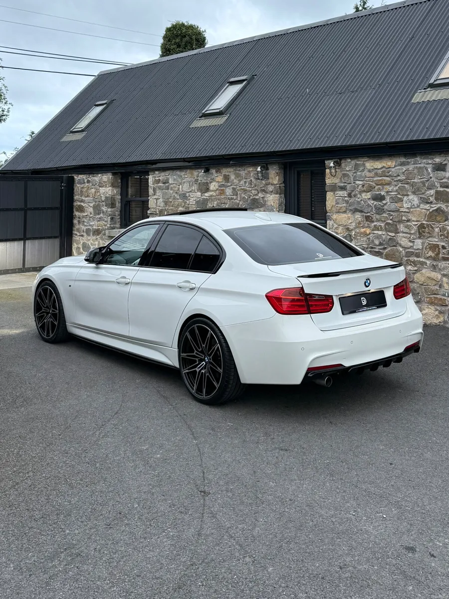 2013 BMW 320i M SPORT M PERFORMANCE AUTO - Image 4