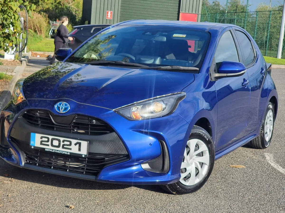 2021 TOYOTA YARIS HYBRID AUTO 1YR WARRANTY€14,900 - Image 1