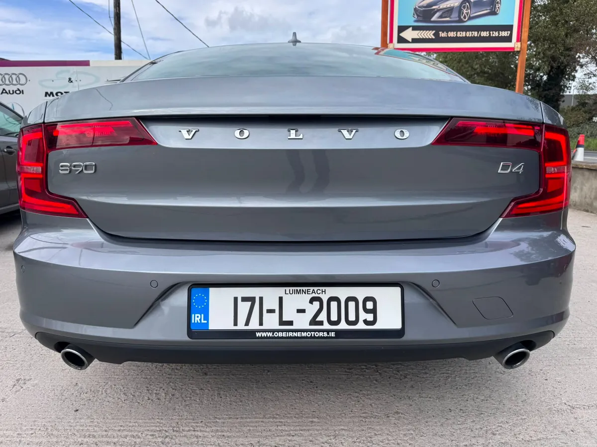 171 Volvo S90 D4 2.0L 190hp Momentum Geartronic - Image 5