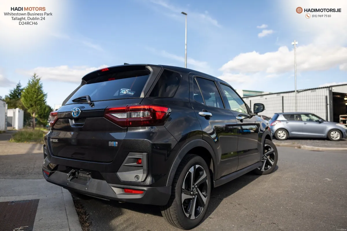 TOYOTA RAIZE 1.2 HYBRID 2022 BLACK - Image 2