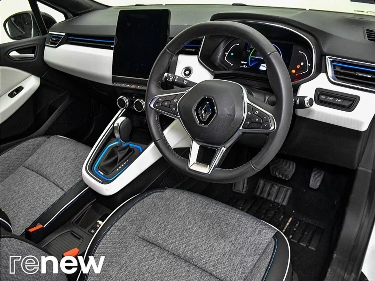 Renault Clio E-TECH Hybrid 140 Auto MY20 - Image 6