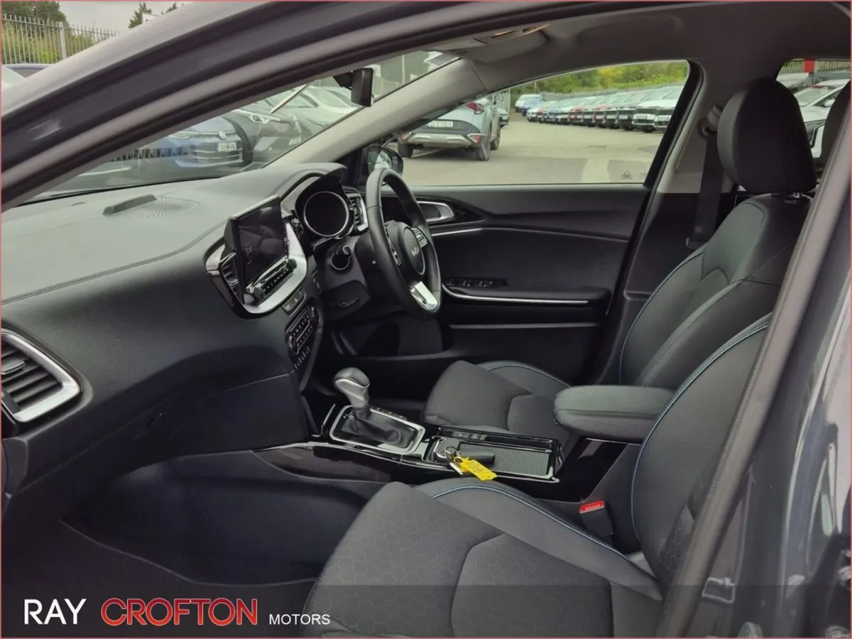Kia XCeed 1.6 GDI Plug-in Hybrid - Image 6