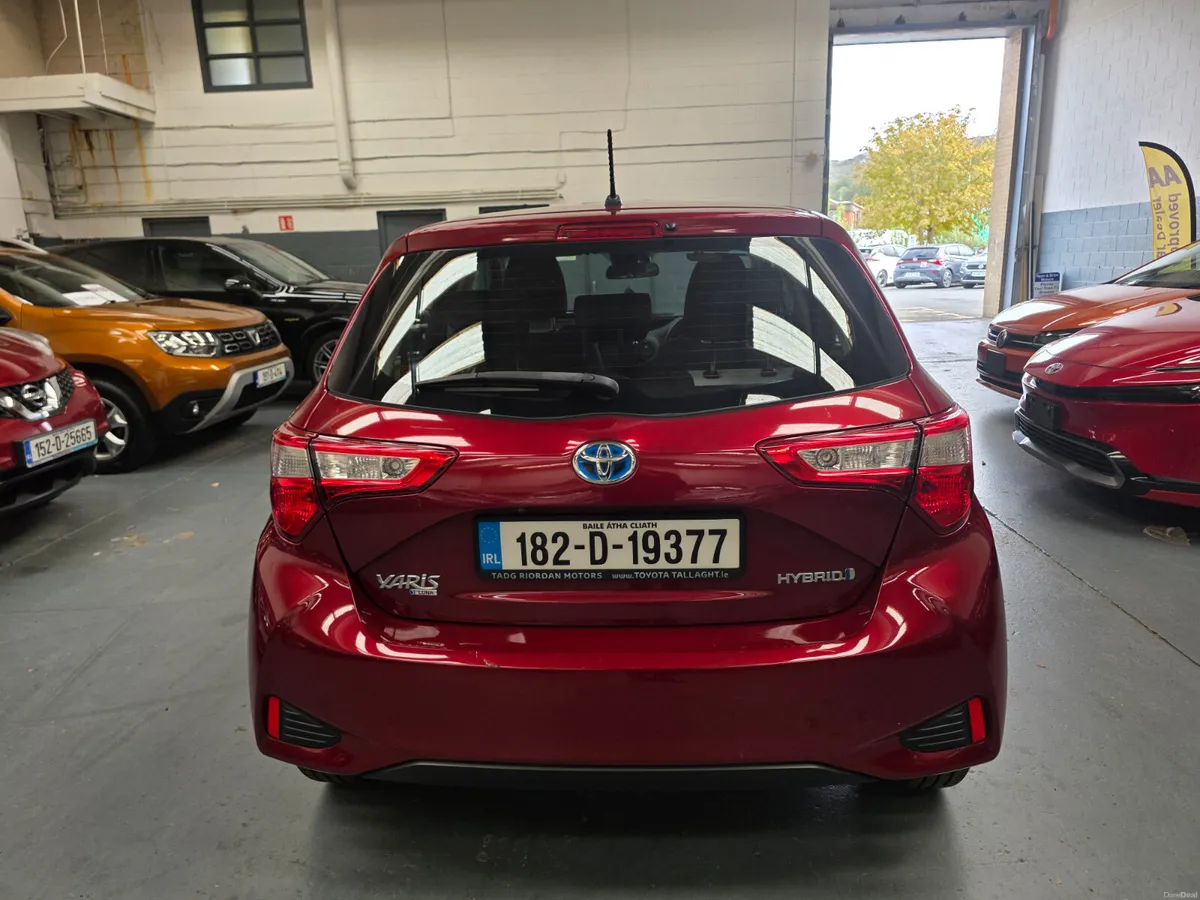 2018 Toyota Yaris Hybrid Irish Model - Image 5