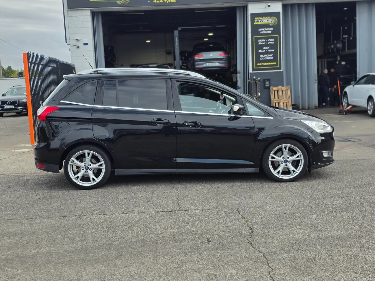 Grand C-Max 1.5 TDCI 7 Seater - Image 2