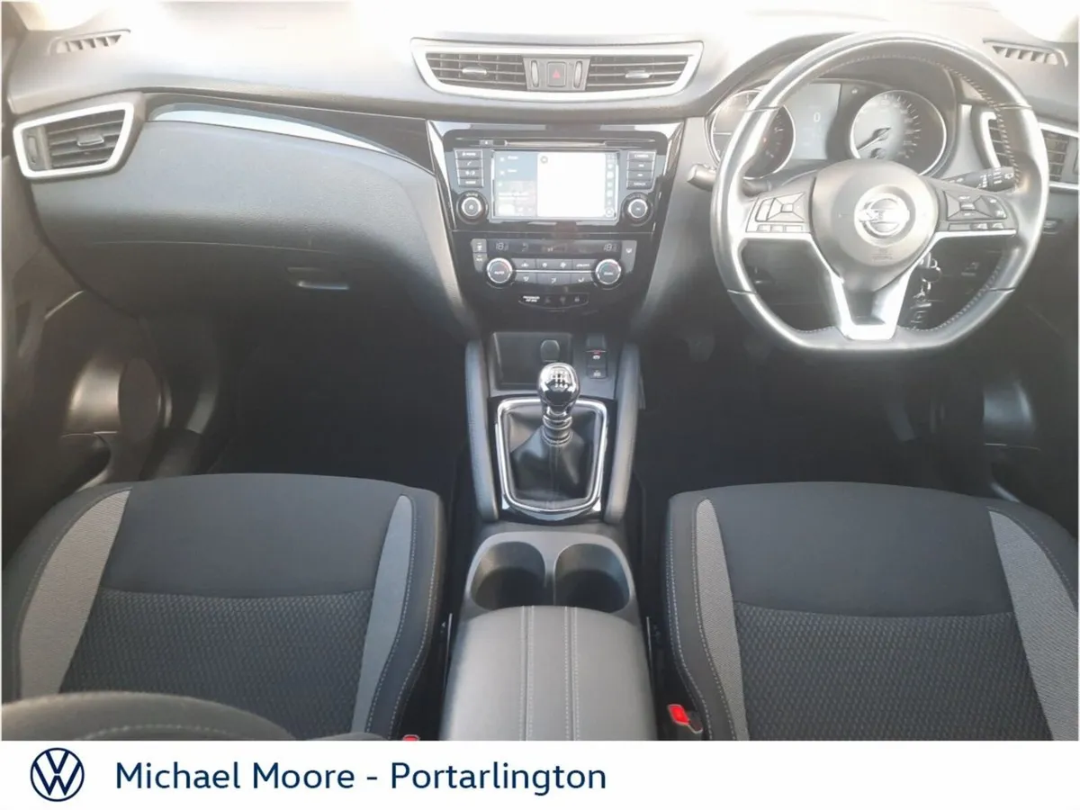 Nissan Qashqai 1.5 DSL SE - Image 2