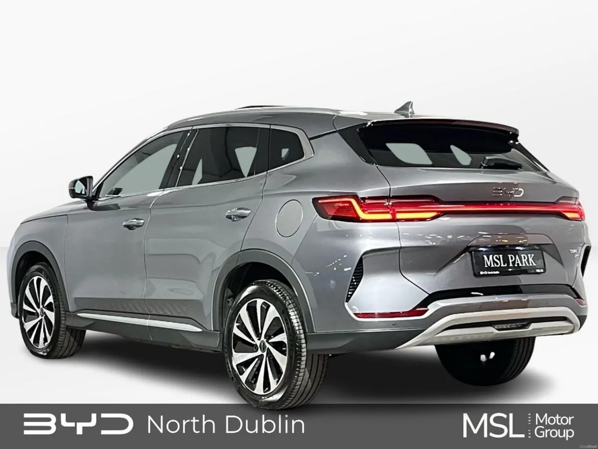 BYD SEAL U Comfort 1.5 PHEV - 19 Inch Alloys - Rev - Image 4