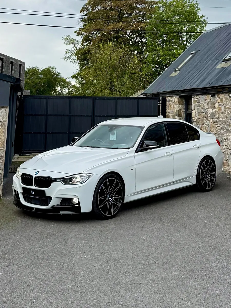 2014 BMW 3 SERIES M SPORT M PERFORMANCE AUTO - Image 3
