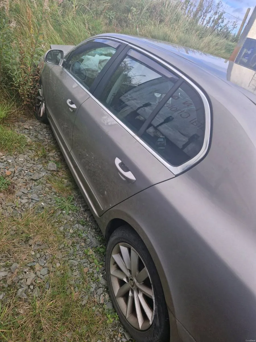 Skoda Superb parts for sale - Image 1