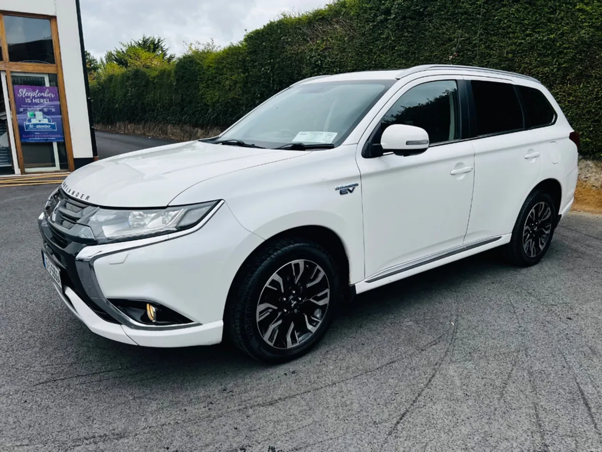 Mitsubishi Outlander 2.0 GX4H PHEV 200BHP 5DR AUTO - Image 4