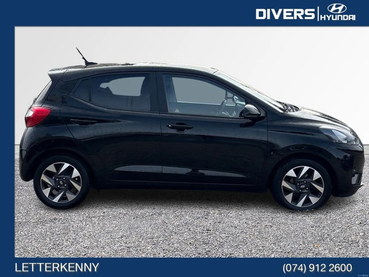 Hyundai i10 Deluxe Plus - Image 3