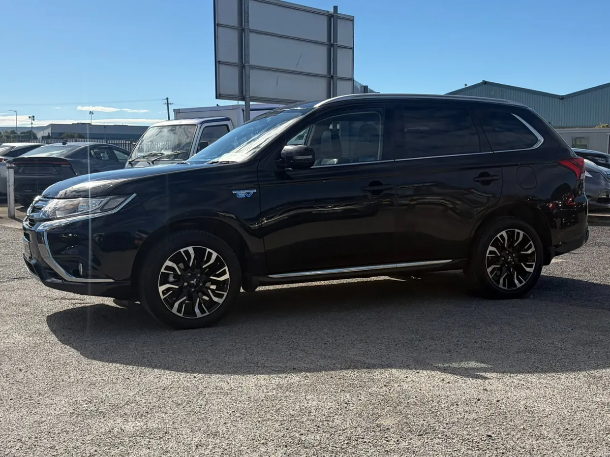 2016 Mitsubishi Outlander 4x4 2.0 PHEV Nct 09/27 - Image 3
