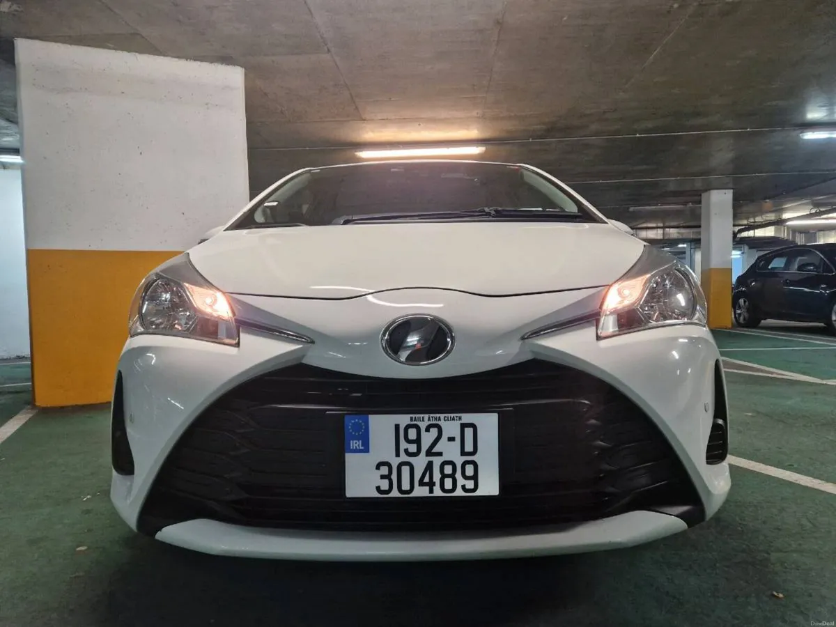 2019 Toyota Vitz 1.0 Litre Automatic - Image 4