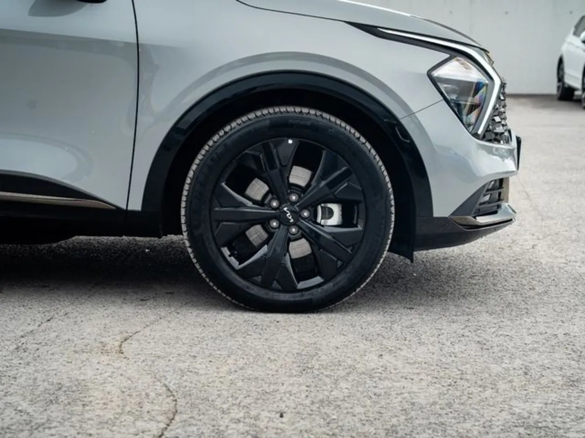 Kia Sportage Phev MY25 *Great Specification* - Image 3