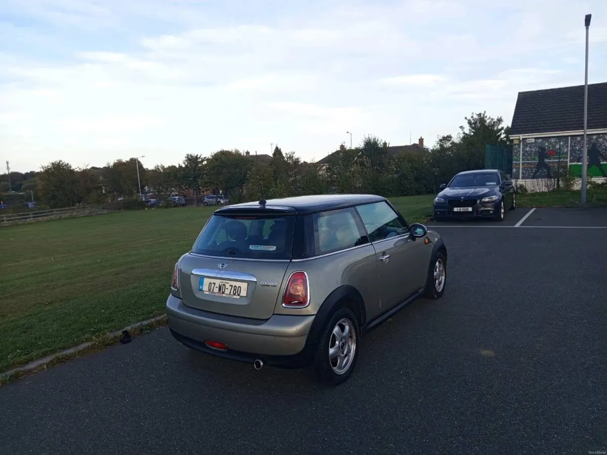 Car - Image 2