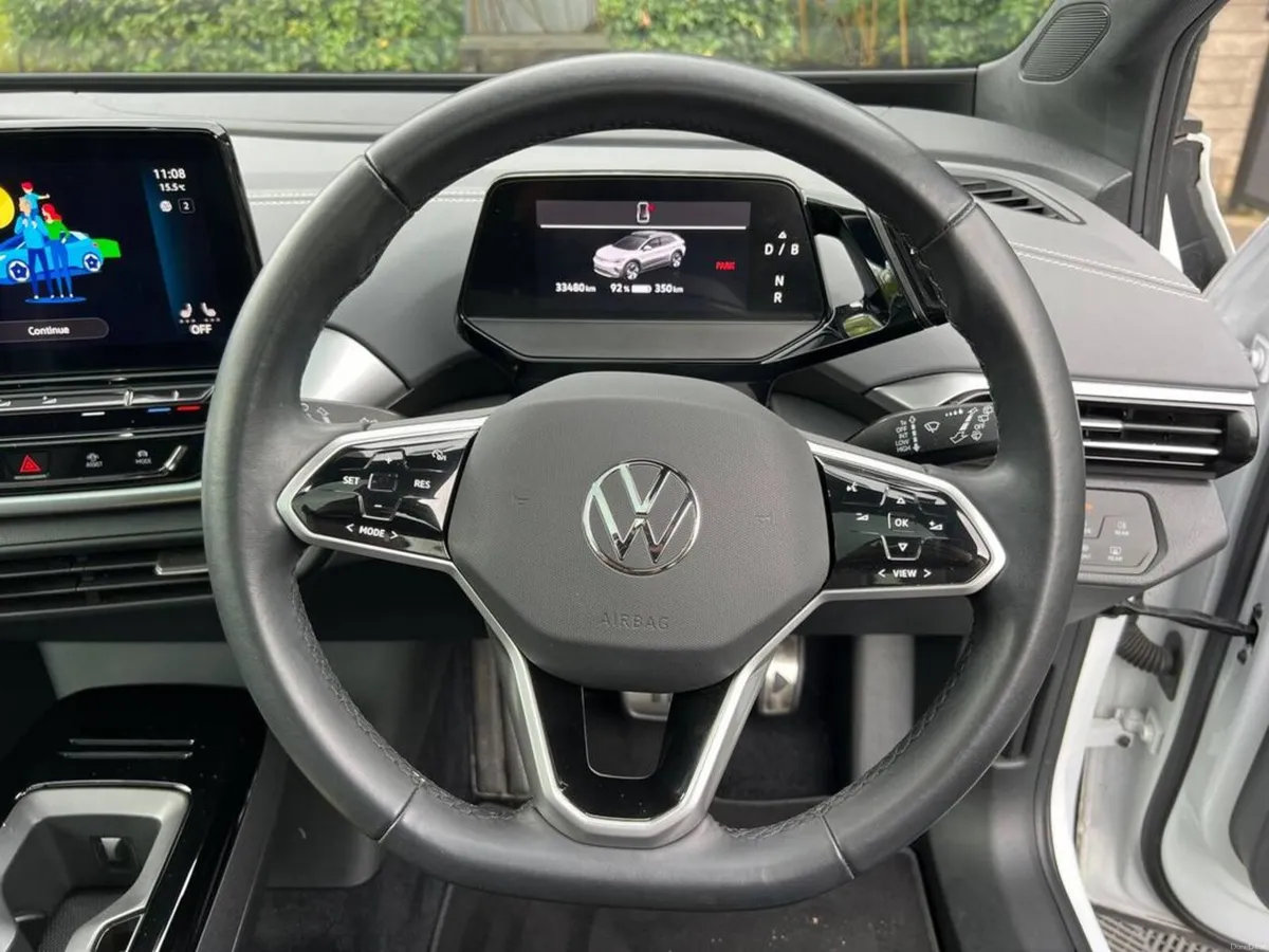 Volkswagen ID.4 PURE 52KWH // PANORAMIC SUNROOF // - Image 5