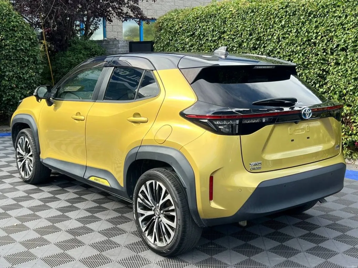 Toyota Yaris Cross Z-SPEC 1.5 HYBRID AUTO // HALF - Image 5